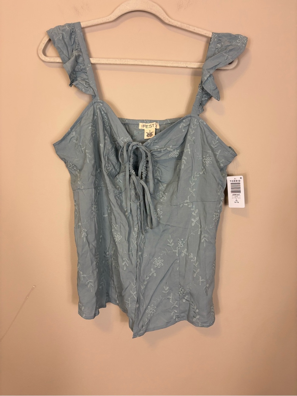 New Torrid Fest Light Blue Embroidered Tie-Front Ruffle Sleeve Tank Top 1X